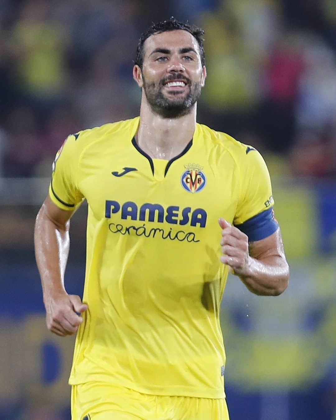 LFPさんのインスタグラム写真 - (LFPInstagram)「It’s time to SMILE! 😁 💛 • ¡Hora de SONREÍR! 😁 💛 • #Iborra #Villarreal #LaLiga #LaLigaSantander #Football #ViveLaLigaSantander」9月11日 14時00分 - laliga