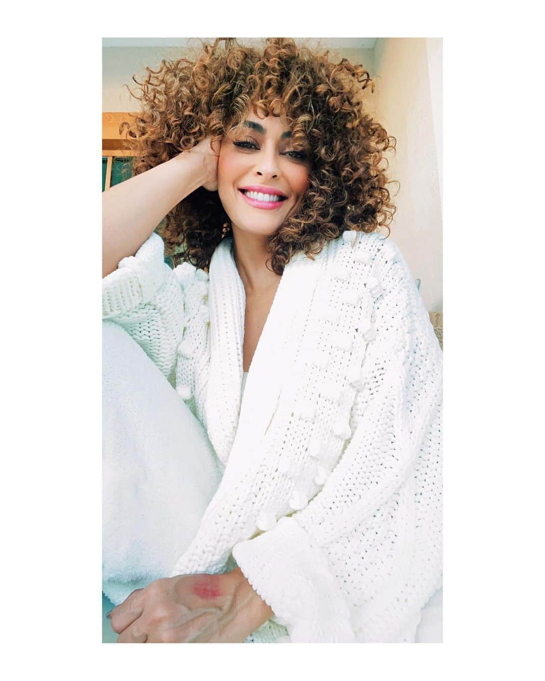 ジュリアナ・パエスさんのインスタグラム写真 - (ジュリアナ・パエスInstagram)「#tbt  #sunsetrelax #minhavarandinha」9月11日 5時21分 - julianapaes