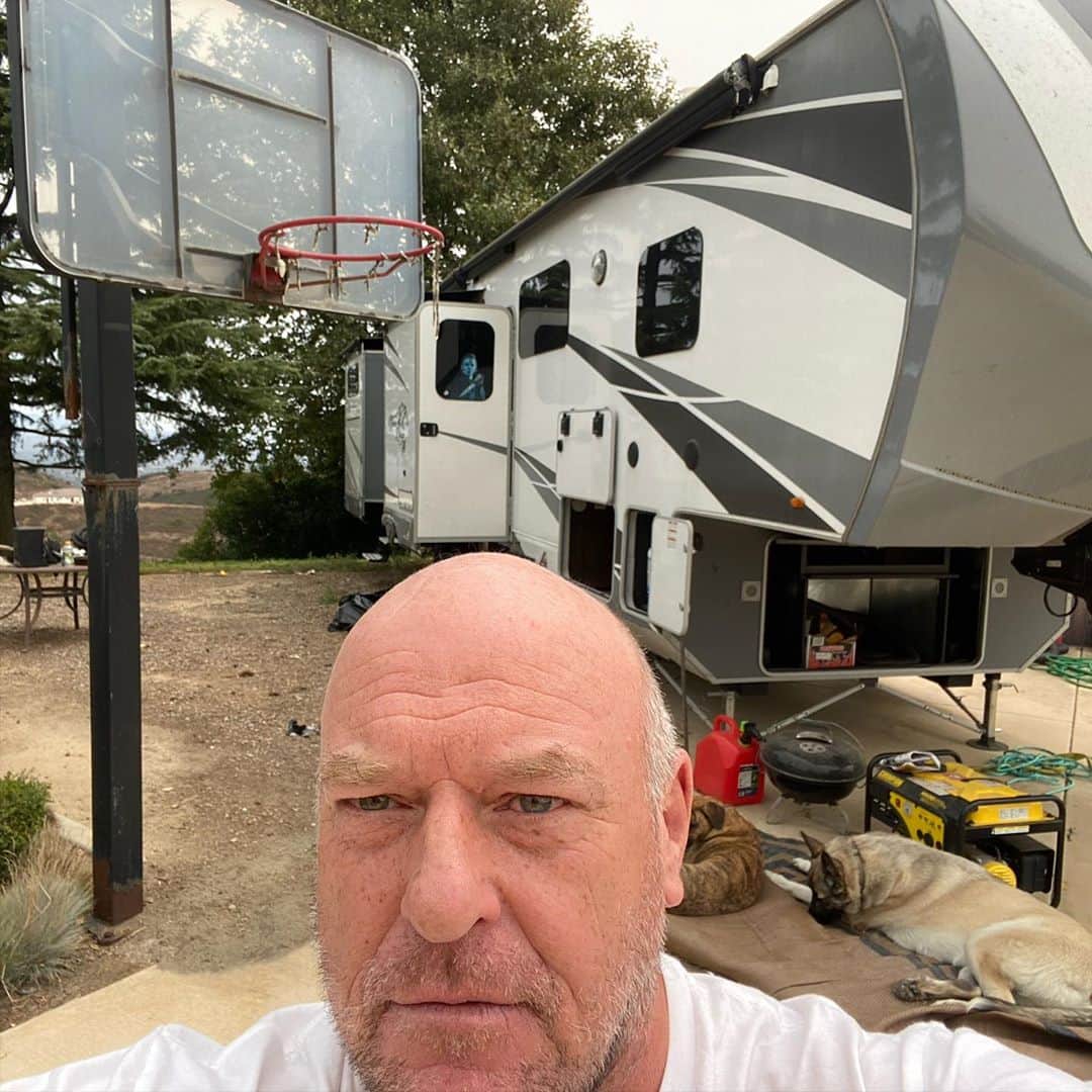 ディーン・ノリスのインスタグラム：「Going back to work! #clawstnt restarting production. Prepping this beast for the trek to New Orleans」