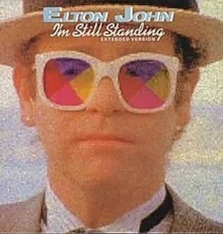 中村松江さんのインスタグラム写真 - (中村松江Instagram)「今日の一曲はElton Johnで『I'm Still Standing』です✨ アルバム「Too Low for Zero」に収録。 1983年のエルトン・ジョンのヒット曲です✨ エルトン・ジョンには特別な思い入れはない私ですが、この曲は大好きです👍 ちなみに先日の伝記映画「ロケットマン」も未見です😅 (№371) #歌舞伎 #中村松江 #eltonjohn #i'mstillstanding #toolowforzero」9月11日 6時12分 - matsue_nakamuraofficial