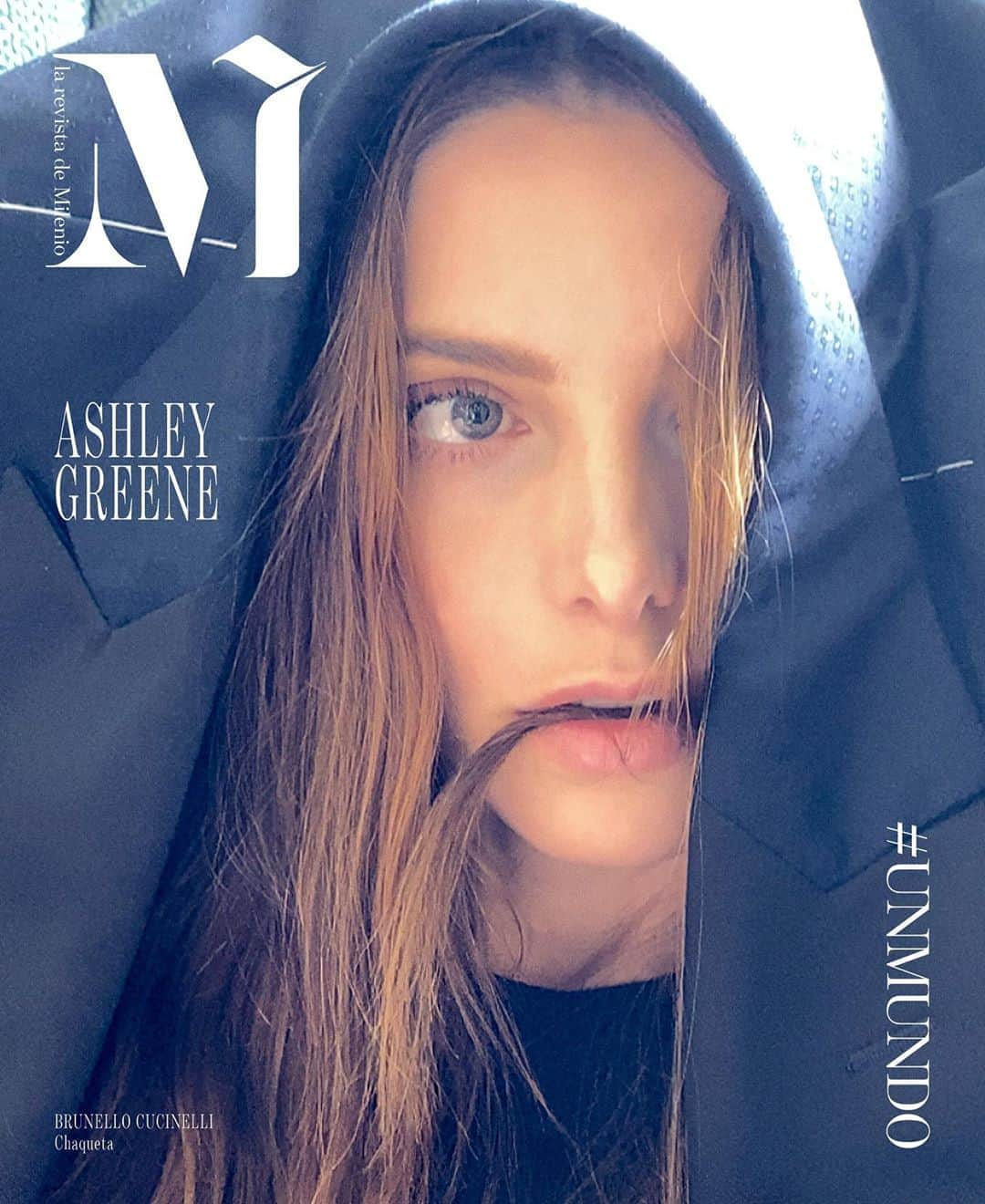 アシュリー・グリーンさんのインスタグラム写真 - (アシュリー・グリーンInstagram)「I’m so honored to be on the cover of @m__milenio , for their social media issue. I’ve never quite done a photoshoot like this and I’m beyond excited and proud  to share the images and thoughtful article with the world.. more to come!! @sarahgorereeves you are truly a force and  I can’t thank you enough! ❤️ #ONEWORLD #issue03  Editor in chief: @sarahgordonreeves Photography: @taomeitao」9月11日 6時06分 - ashleygreene