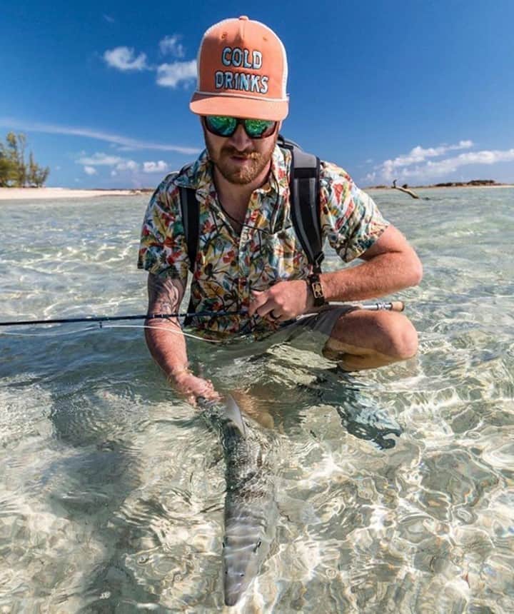Costa Sunglassesのインスタグラム：「Giving up the ghost. 📷: @christiaanpretorius  #SeeWhatsOutThere #BornOnTheWater」