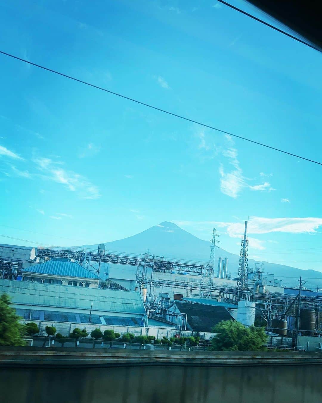 平野ノラさんのインスタグラム写真 - (平野ノラInstagram)「FUJI  #車窓からおはようございます #平野ノラ」9月11日 6時43分 - noranoranora1988