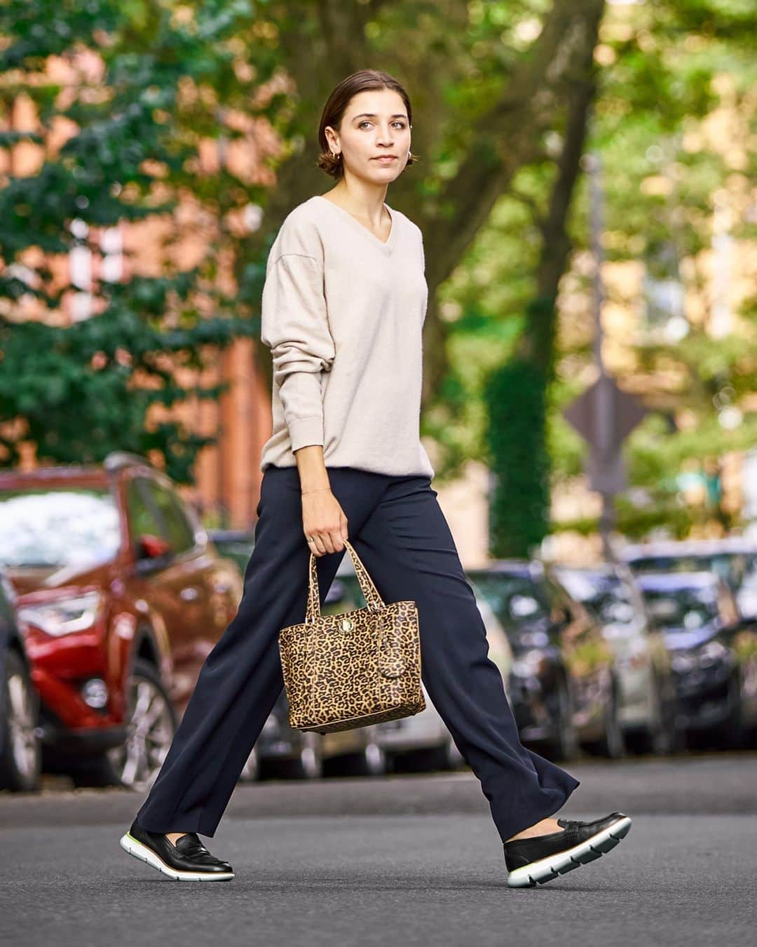 Cole Haanのインスタグラム：「Three layers of cushioning make each 4.ZERØGRAND-clad step more comfortable than the last.」