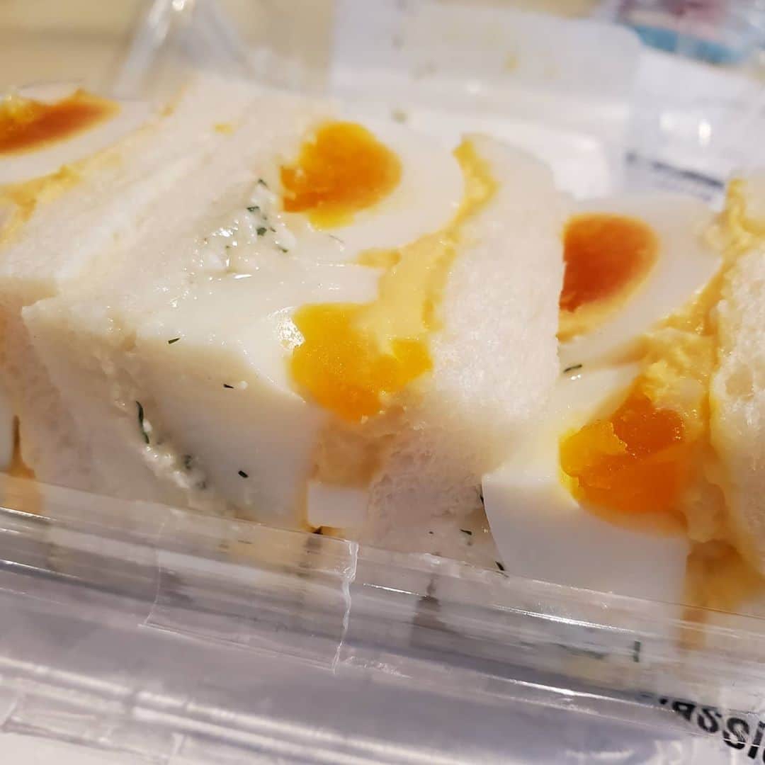 別所哲也さんのインスタグラム写真 - (別所哲也Instagram)「Egg sandwich lover」9月11日 7時15分 - tetsuya_bessho