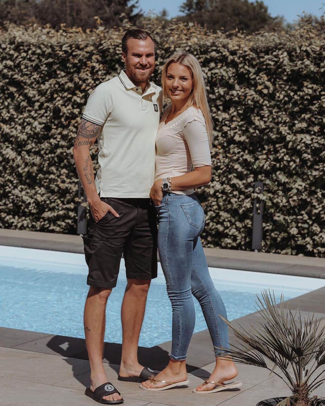 ケヴィン・グロスクロイツのインスタグラム：「Alles Gute zum Geburtstag mein Schatz ❤️❤️❤️ Ich liebe dich 😘 @carolin_grosskreutz  #happybirthday」