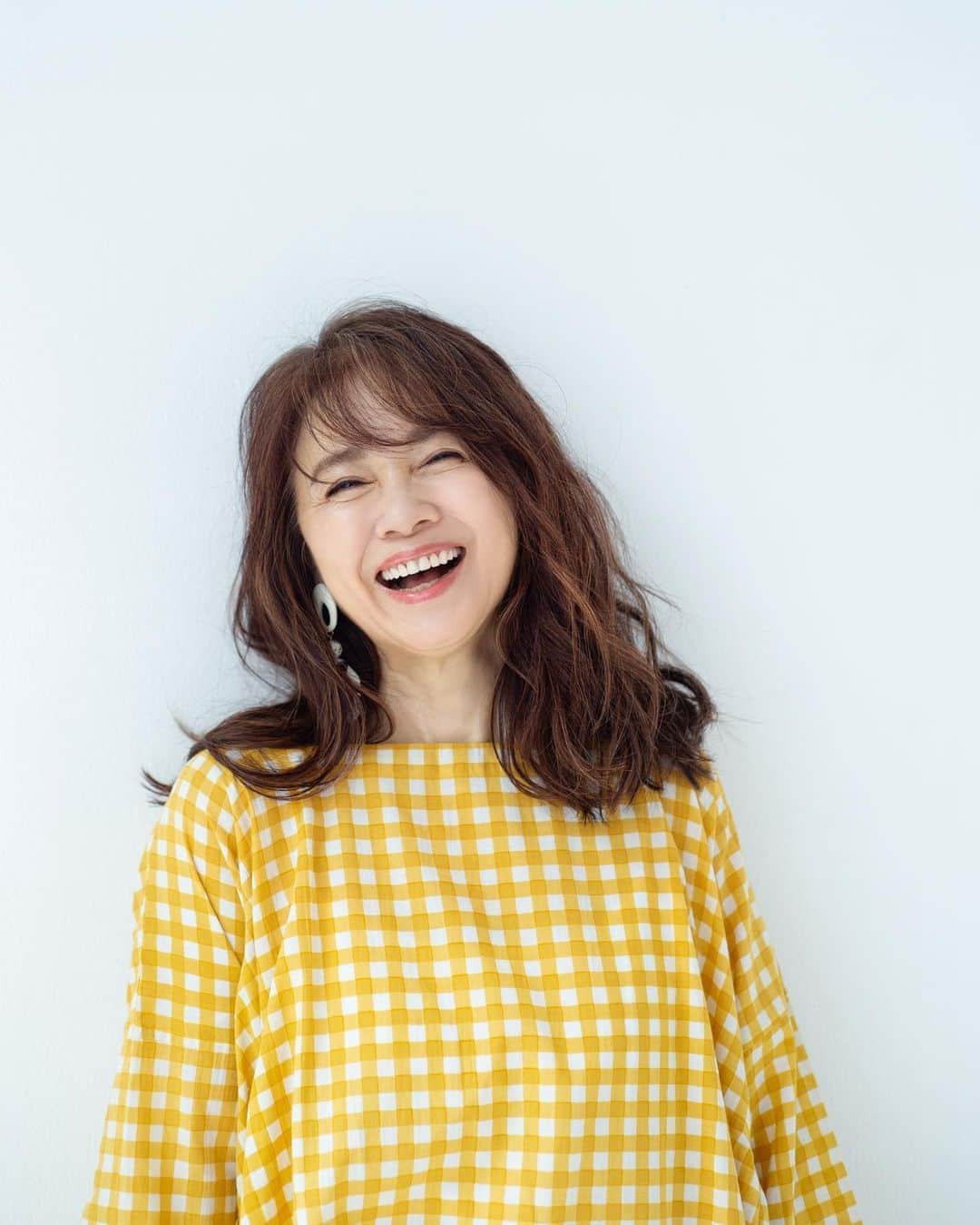 花盛友里のインスタグラム：「大大大好きな風吹じゅんさん、またお会いできたー！ ヘア本の撮影にて。 本当に本当に素敵な方。 風吹さんみたいになりたい！！」
