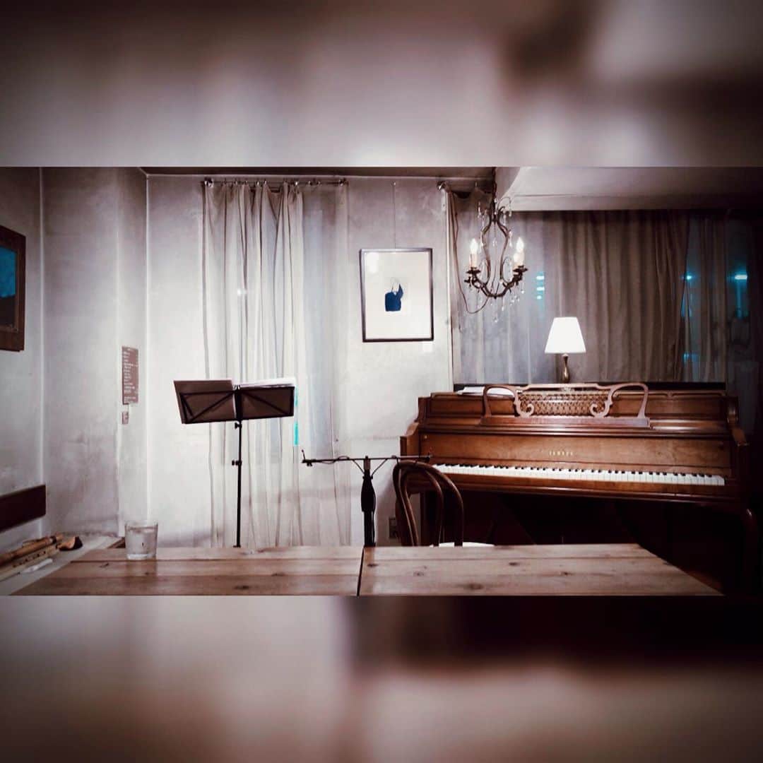 南川朱生さんのインスタグラム写真 - (南川朱生Instagram)「一番好きな会場で一番好きな音楽を聴いた。お客さんだからおかえりと言う側なはずが、おかえりと言われた気がした。」9月11日 8時40分 - pianonymous404