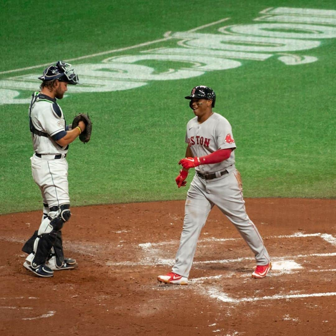 ボストン・レッドソックスさんのインスタグラム写真 - (ボストン・レッドソックスInstagram)「Watch it go. 💪」9月11日 8時49分 - redsox