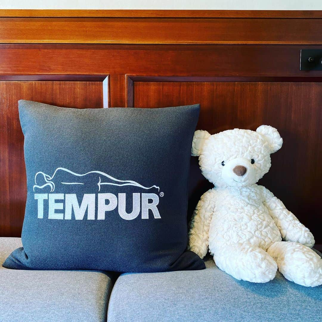 ホテル椿山荘東京さんのインスタグラム写真 - (ホテル椿山荘東京Instagram)「TEMPUR Room! 最良の眠りにより、リフレッシュ♪  @hotelchinzansotokyo_official  #tempur #stay #happystay」9月11日 9時42分 - hotelchinzansotokyo_official