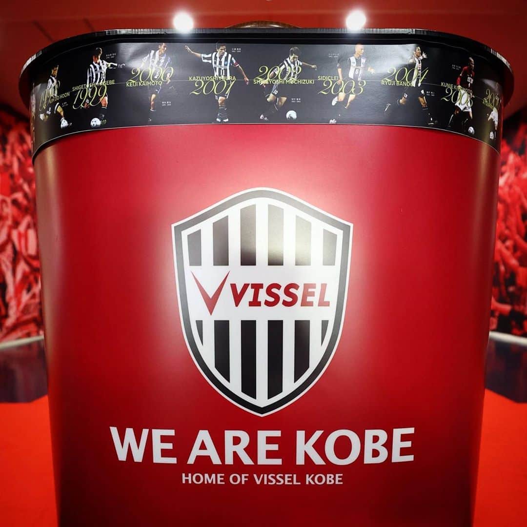 のインスタグラム：「明日はホームで会いましょう！🏟 Back at home tomorrow! 🏟  #vissel #visselkobe #ヴィッセル #ヴィッセル神戸 #Kobe #神戸 #WeAreKobe #KobeForeverForward #一致団結 #JLeague #Jリーグ #DAZN」