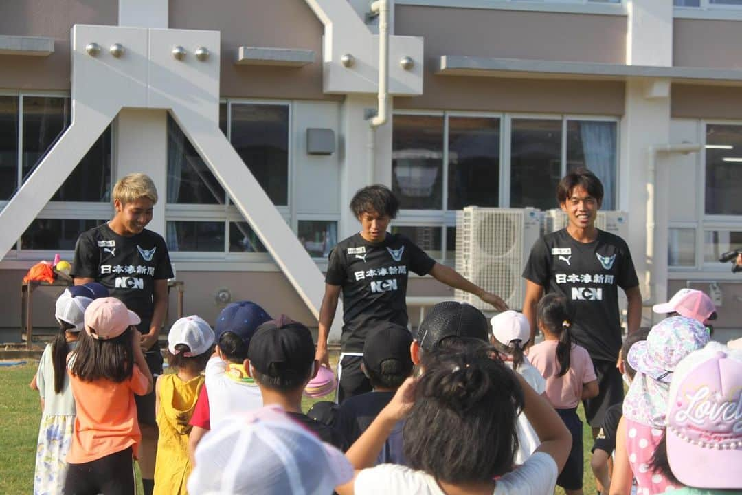 ガイナーレ鳥取さんのインスタグラム写真 - (ガイナーレ鳥取Instagram)「復活！#公園遊び #田口裕也 #可児壮隆 #藤原拓也 ‪#ガイナーレ鳥取 #情熱2020 #オールガイナーレ‬」9月11日 12時01分 - gainare_tottori