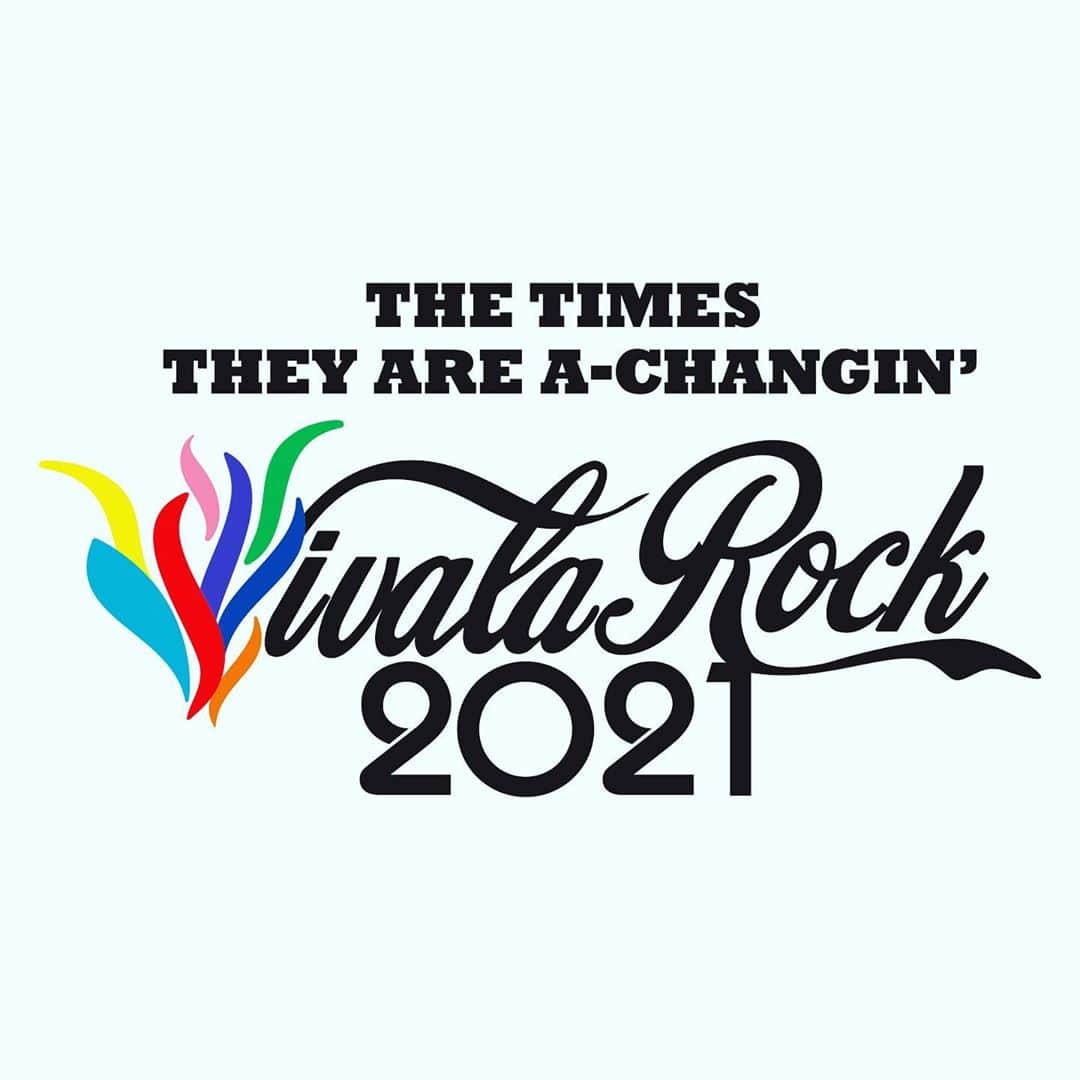 鹿野淳のインスタグラム：「おかげさまで2021年、来春の8度目にあたるVIVA LA ROCKの開催を発表させていただきました。 日程は5月1日から5日の間で、まだ何日間開催になるかは決定しておりません。 オーディエンスの人数、および会場の使用スタイルなども現状では未定ですが、それでもさいたまスーパーアリーナでの開催に向けて動き出したことをお伝えします。  残念ながらチケット販売スケジュールの目処が立てられず、毎年恒例の「埼玉県限定超先行チケット」の販売を今回は中止致します。埼玉県の皆様、大変申し訳ないです。 今度こそ春が必ず来ることを願い、ロックフェスVIVA LA ROCK 2021は皆様とご一緒する日をしっかり見据えながら頑張ります。 よろしくお願いします。」