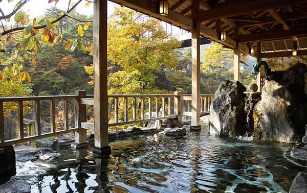 TOBU RAILWAY（東武鉄道）さんのインスタグラム写真 - (TOBU RAILWAY（東武鉄道）Instagram)「. . 🚩Yunokami Onsen - Aizu, Fukushima . . [Yunokami Onsen, Aizu’s Unexplored Onsen (Hot Spring) Area] . Yunokami Onsen is an onsen area located in Minami-aizu. As this area is surrounded by rich nature, you can enjoy very beautiful scenery during the autumn leaf season. Our recommended ryokan (Japanese-style hotel) in Yunokami Onsen is “Toryukan”. It has outdoor family baths, as well as baths with hot spring water in the guest rooms, so you can relax and enjoy an onsen in a private space. How about having “Yunokami Onsen” as a destination on your next trip to Japan? . #visituslater #stayinspired #nexttripdestination . . . #fukushima #aizu #yunokamionsen #japantrip #travelgram #tobujapantrip #unknownjapan #jp_gallery #visitjapan #japan_of_insta #art_of_japan #instatravel #japan #instagood #travel_japan #exoloretheworld #ig_japan #explorejapan #travelinjapan #beautifuldestinations #toburailway #japan_vacations #onsen #japan_autumn #藤龍館 #toryukan #ryokan」9月7日 15時33分 - tobu_japan_trip