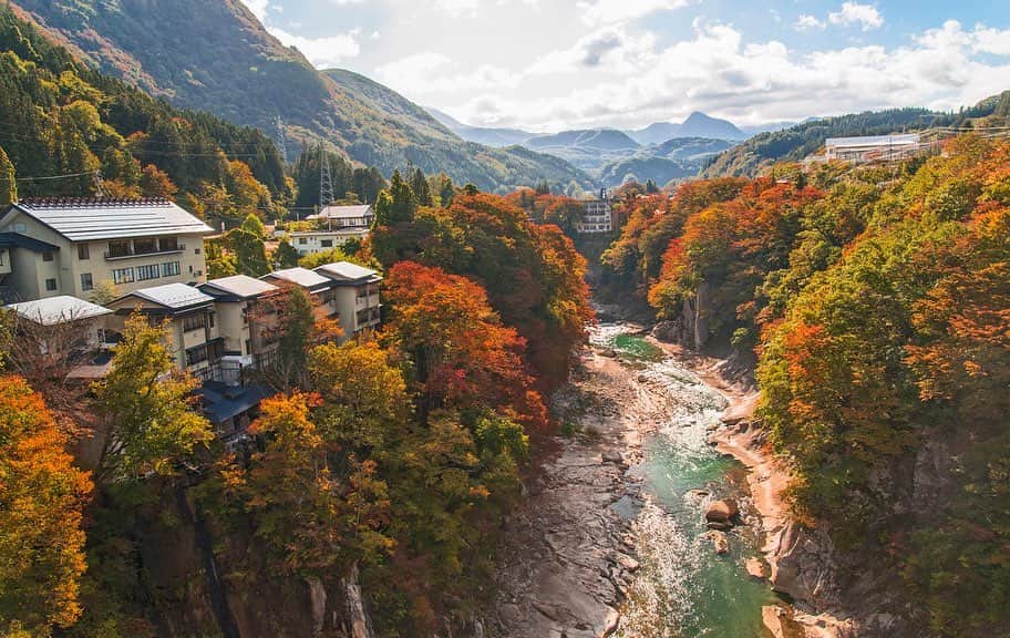 TOBU RAILWAY（東武鉄道）さんのインスタグラム写真 - (TOBU RAILWAY（東武鉄道）Instagram)「. . 🚩Yunokami Onsen - Aizu, Fukushima . . [Yunokami Onsen, Aizu’s Unexplored Onsen (Hot Spring) Area] . Yunokami Onsen is an onsen area located in Minami-aizu. As this area is surrounded by rich nature, you can enjoy very beautiful scenery during the autumn leaf season. Our recommended ryokan (Japanese-style hotel) in Yunokami Onsen is “Toryukan”. It has outdoor family baths, as well as baths with hot spring water in the guest rooms, so you can relax and enjoy an onsen in a private space. How about having “Yunokami Onsen” as a destination on your next trip to Japan? . #visituslater #stayinspired #nexttripdestination . . . #fukushima #aizu #yunokamionsen #japantrip #travelgram #tobujapantrip #unknownjapan #jp_gallery #visitjapan #japan_of_insta #art_of_japan #instatravel #japan #instagood #travel_japan #exoloretheworld #ig_japan #explorejapan #travelinjapan #beautifuldestinations #toburailway #japan_vacations #onsen #japan_autumn #藤龍館 #toryukan #ryokan」9月7日 15時33分 - tobu_japan_trip