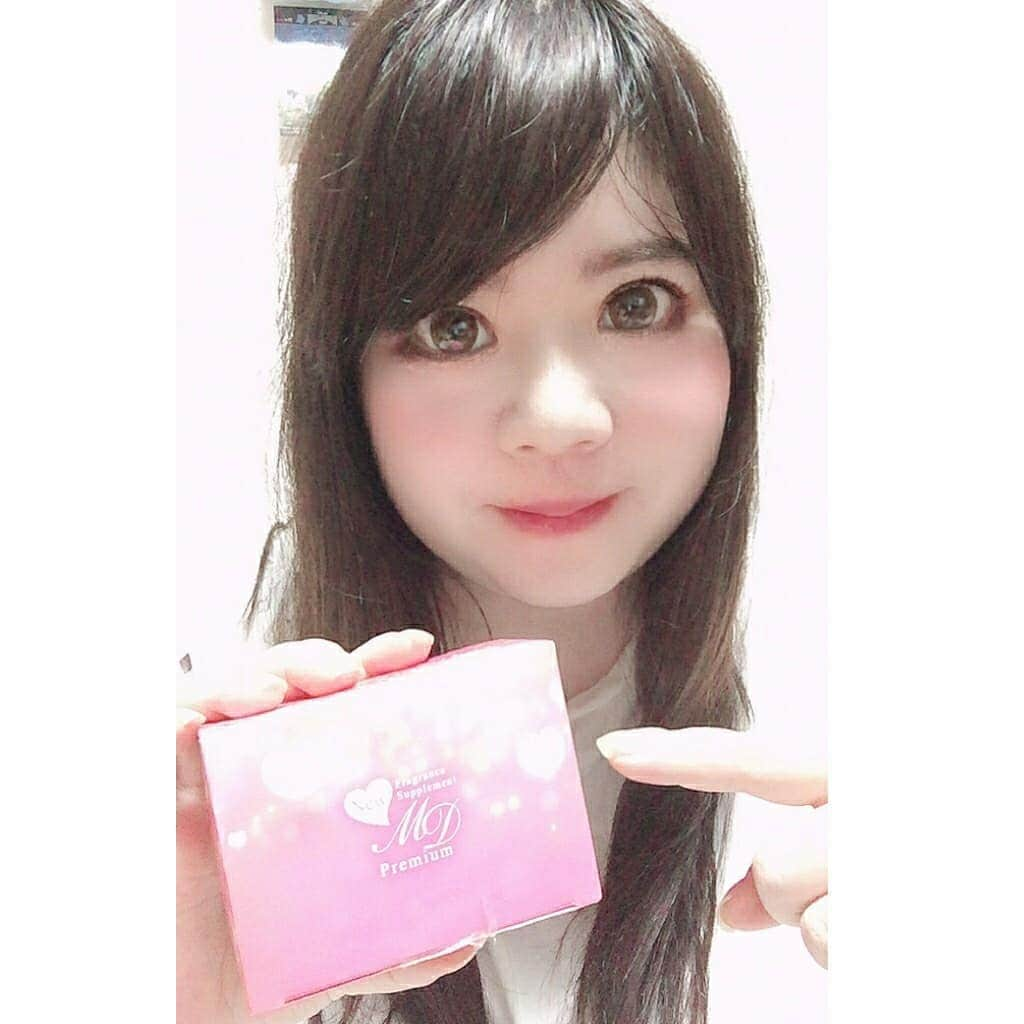 hoshizaki eriさんのインスタグラム写真 - (hoshizaki eriInstagram)「. こんにちは💓 . @youup.officialさんの ミラクルドリームプレミアム （フレグランスサプリ）を 試してみました😌✨💓 . 夏は特に気になる体臭が 柑橘系の良い香りに変化＆ モテフェロモンが出るらしい！ 凄いですよね！💓✨ . 口コミも見ていると 本当に実感した人が多くて 今後が楽しみ😉💓 飲みやすいカプセルだから 続けられそう✨🐰💕 . . #youup #ユーアップ #ミラクルドリームプレミアム #フレグランスサプリ #モテサプリ #フェロモンサプリ #PR #体臭対策 #モテフェロモン #beautyitem #pleaselikeit #likebackalways #followme #followback #相互フォロー #맞팔 #팔로미 #뷰티인스타 #인생템」9月7日 15時42分 - eriiinyan17