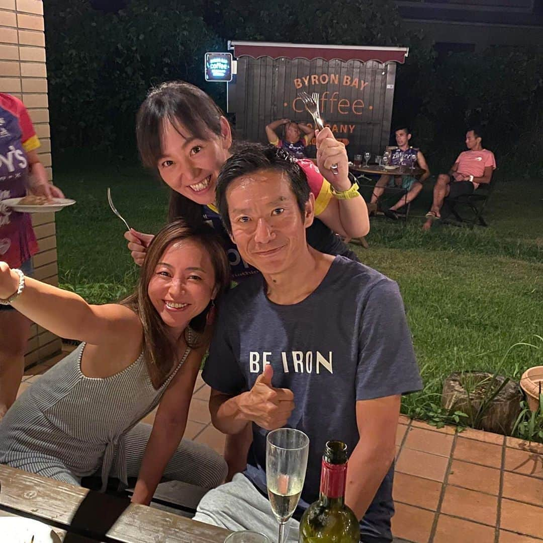 黒田愛美さんのインスタグラム写真 - (黒田愛美Instagram)「#zippys館山合宿  4種目目のBBQ🍖は そのまま朝まで飲み明かしたい くらい楽しかった😁 だってこんな風にみんなと会えるの久々だったんだもん😩 次の日🏃‍♀️🚴‍♀️🏊‍♀️のこと考えてちゃんと寝たけどはしゃぎすぎてウザくてごめんなさい🙇‍♀️😆 #トライアスロン4種目目 #トライアスロンチーム #zippys #トライアスリート女医 #美容アンチエイジング専門医 #黒田愛美」9月7日 16時07分 - kurodaaimi