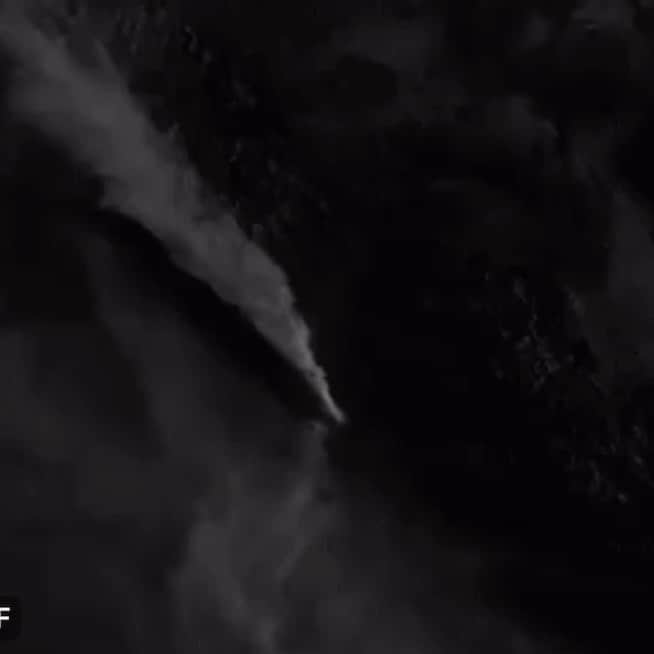 ブランドン・ジェンナーのインスタグラム：「This is what the heat and wind do to wildfires out here in California. This is satalite imagery of the creek fire in central cal. ☀️ 🔥 💨」