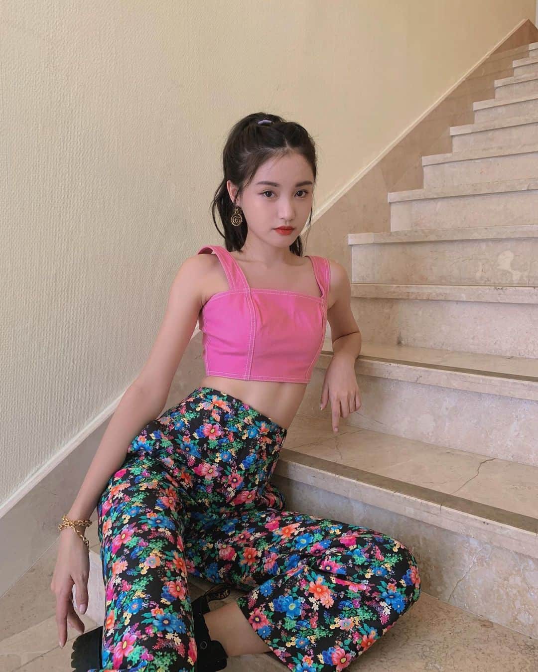 リン・シャオザイのインスタグラム：「💗🌹」