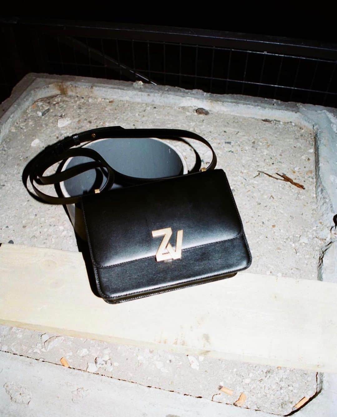 I.T IS INSPIRATIONさんのインスタグラム写真 - (I.T IS INSPIRATIONInstagram)「Made with French jacquard and Italian leather, @zadigetvoltaire ‘s new #ZVinitiale bag collection is your wardrobe staples for the effortless French cool girl style ! - Comes in different sizes for all occasions. Available @werockithk and online. - 📍ZADIG & VOLTAIRE Pacific Place 📍ZADIG & VOLTAIRE Paterson Street 📍ZADIG & VOLTAIRE Harbour City  📍ZADIG & VOLTAIRE K11 MUSEA  - #ITHK #ITisInspiration #zadigetvoltaire #ZVinitiale #bags」9月7日 11時43分 - ithk