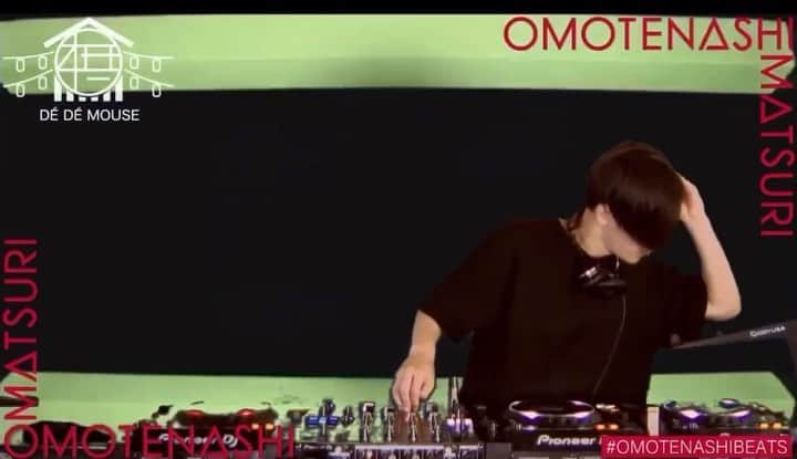 DE DE MOUSEのインスタグラム：「昨日はOMOTENASHI MATSURIでした 1人だけ空気読まず好き放題やらせてもらってめっちゃ楽しかったです！ ありがうございました！！ これはColour Bass風に作ったlight night dance  #dédémouse #dedemouse #デデマウス #電電鼠 #omotenashibeats」