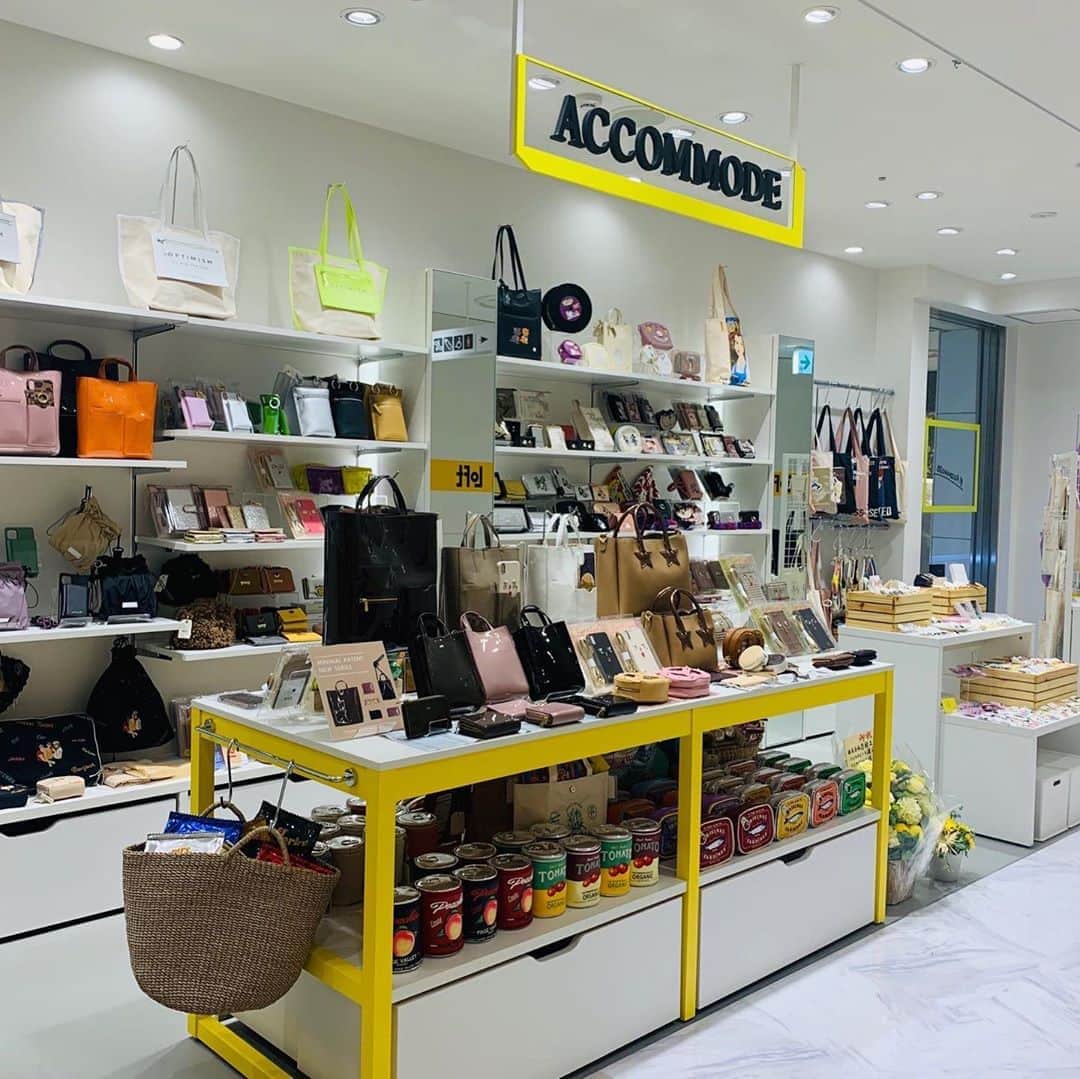 Accommodeのインスタグラム