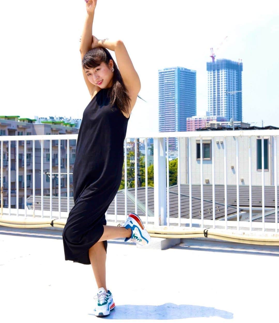 Chiharuのインスタグラム：「今日も暑い🥵けど夏が終わるのも寂しい。。 涼しい方がトレーニングは捗るけどね💪❤️ . #nikeairmax270react  #nikebyyou  #カスタムスニーカー  #スニーカー女子  #ナイキスニーカー  #ナイキ女子  #yesnike #nikeairmax90  #nikeaddict  #airforce1  #nikeairforce1  #nikejapan」