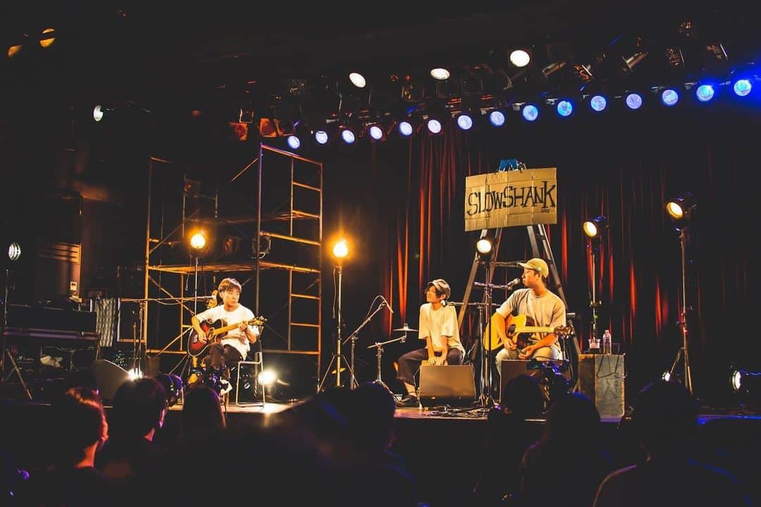 池本雄季さんのインスタグラム写真 - (池本雄季Instagram)「SHANK Acoustic Live 2020 9.6 @恵比寿LIQUIDROOM   第一部  約半年ぶりのライブ。 スタッフや仲間にも久々会えたし楽しかったなー 酒飲みながらゆるーくやるライブも良いね。  photo by @naoto_iwabuchi_   #shank  #shank095  #shank_japan」9月7日 13時18分 - yuki__shank