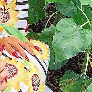 朝比奈りえさんのインスタグラム写真 - (朝比奈りえInstagram)「🌻🌻❤  #夏の思い出」9月7日 13時30分 - lie8862