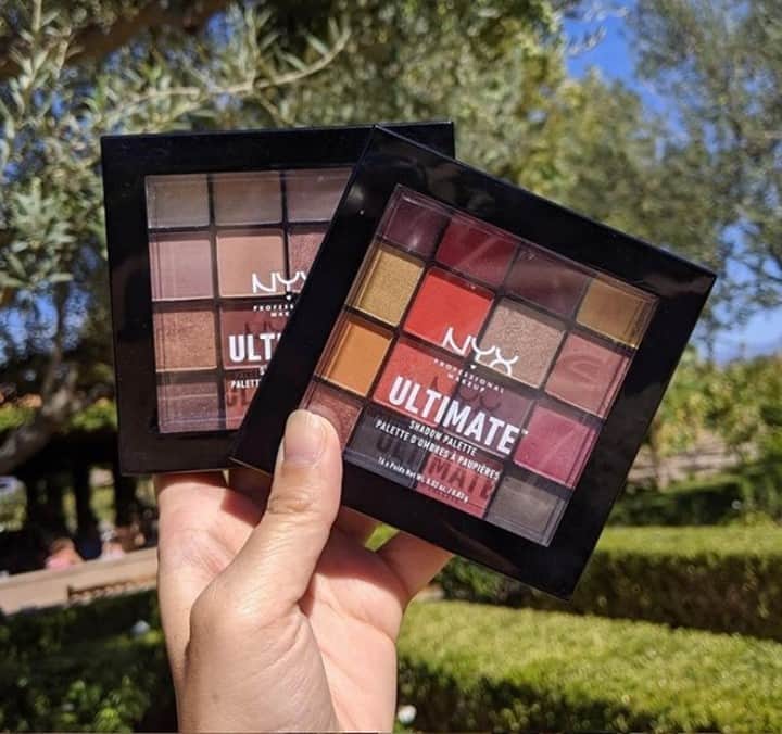 NYX Professional Makeup JPのインスタグラム：「\どんなアイメイクも思いのまま！/ . #UTシャドウパレット は16色のアイシャドウがマットからサテン、シマー、メタリックまでさまざまなアイシャドウが入っているよ🌈 ． これ一つでアイメイクの幅がぐんと広がるね😍 秋冬には暖色がつまった09番を合わせるのも可愛いよ ✨  ． #usp09 #usp03 #シャドウパレット #アイシャドウ #アイシャドウパレット #秋メイク #ブラウンメイク #アンニュイ #アースカラー #ラメシャドウ #オフィスメイク #おすすめコスメ #海外コスメ #メイク好き #メイクマニア #コスメ垢 #使い切りコスメ #コスメレビュー #透明感 #美活 #デパコス #プチプラ #LA #プロ #cosme #makeup #makeuplove #nyxprofessionalmakeup #nyxcosmeticsjpnyx」