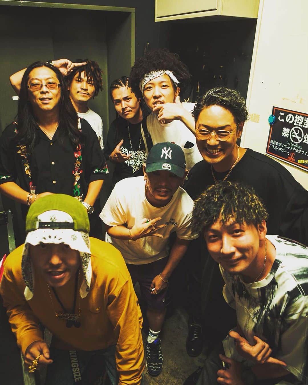 のインスタグラム：「OSAKA SAIKO🤟 @jumbomaatch  @expressmogura  @ragga_star  @kyotora075  @thunder_reggae  @ray_singer  #chehon  @lifestylekohey  #wahyah #lifestyle #osaka #reggae  #rubadub #joule」