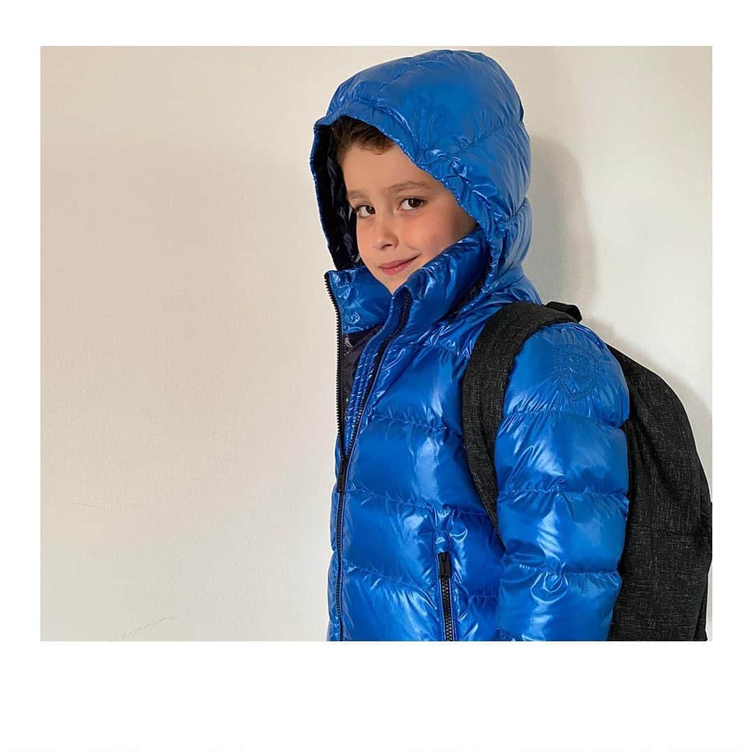 エーディーディーさんのインスタグラム写真 - (エーディーディーInstagram)「Little Matteo wears #add Down Jacket. Discover more about #addlittlepeople at link in bio and explore our Kid collection selection now on sale.   #kid #jacket #sale #sales #shop #blue #boy #kids #junior」9月8日 1時05分 - addmilano