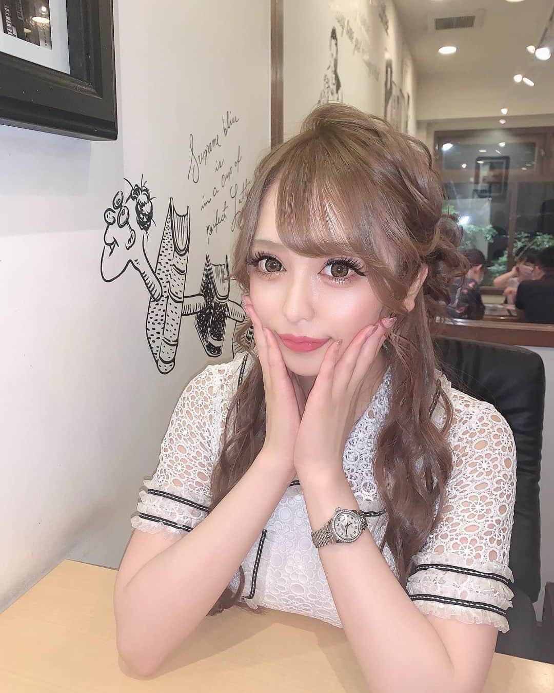 YURINAのグルメインスタ