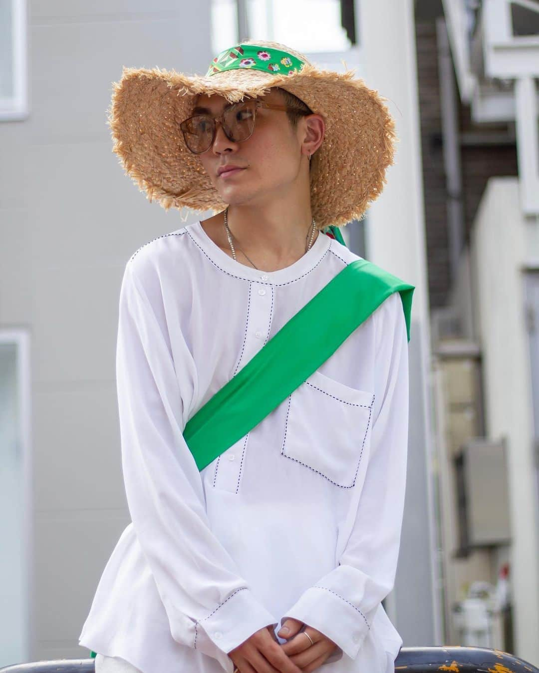 Fashionsnap.comさんのインスタグラム写真 - (Fashionsnap.comInstagram)「【#スナップ_fs】 Name ロン Shirt #JILSANDER Pants #FUMITOGANRYU Bag #COMMEdesGARCONS Shoes #CONVERSE × #AMBUSH Watch #PaulSmith Hat #CA4LA Necklace #GUCCI  #fashionsnap #fashionsnapwo_men」9月7日 17時26分 - fashionsnapcom