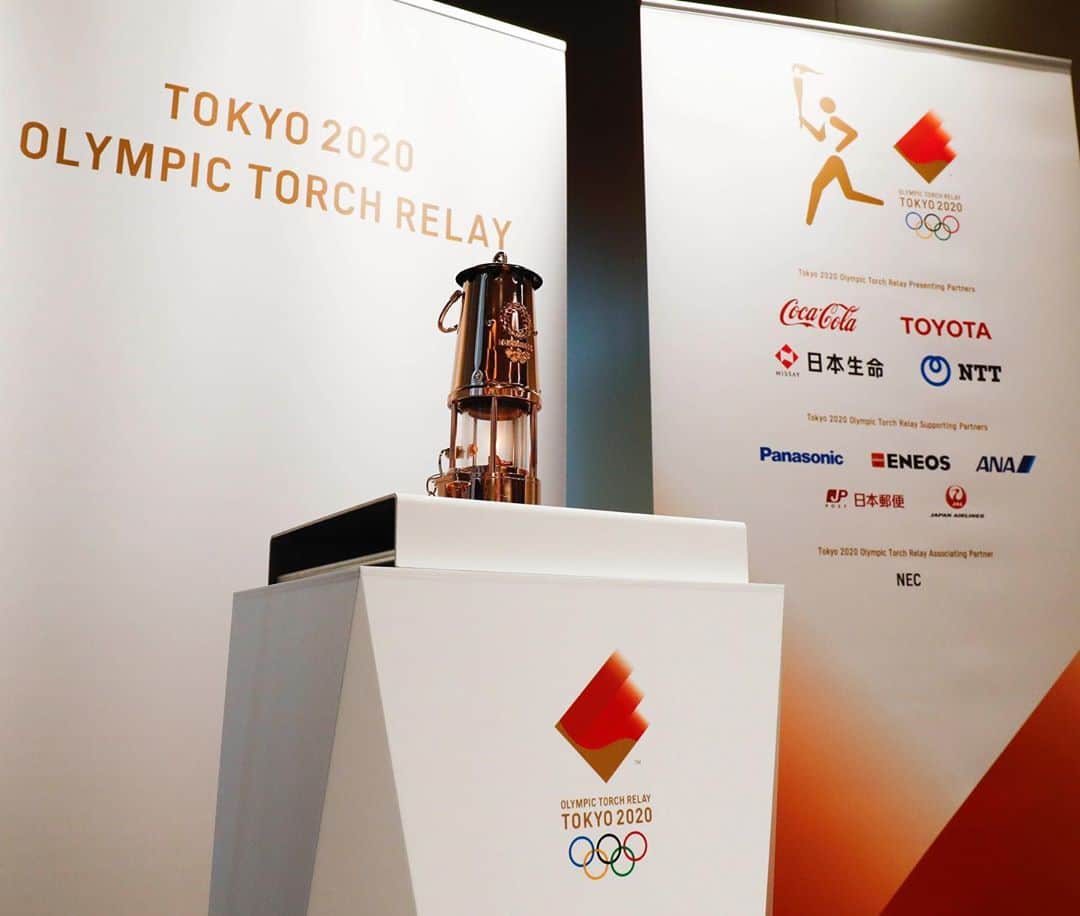 日本オリンピック委員会さんのインスタグラム写真 - (日本オリンピック委員会Instagram)「東京2020オリンピック聖火展示セレモニーが8月31日に行われました。聖火は日本オリンピックミュージアムにて11月1日（日）まで一般公開いたします（事前予約制）。（写真：フォート・キシモト） . 詳細：https://bit.ly/2DBy3MN  . #Tokyo2020 #がんばれニッポン #teamnippon #japaneseolympiccommittee . 📷PHOTO KISHIMOTO」9月7日 17時27分 - teamjapanjoc