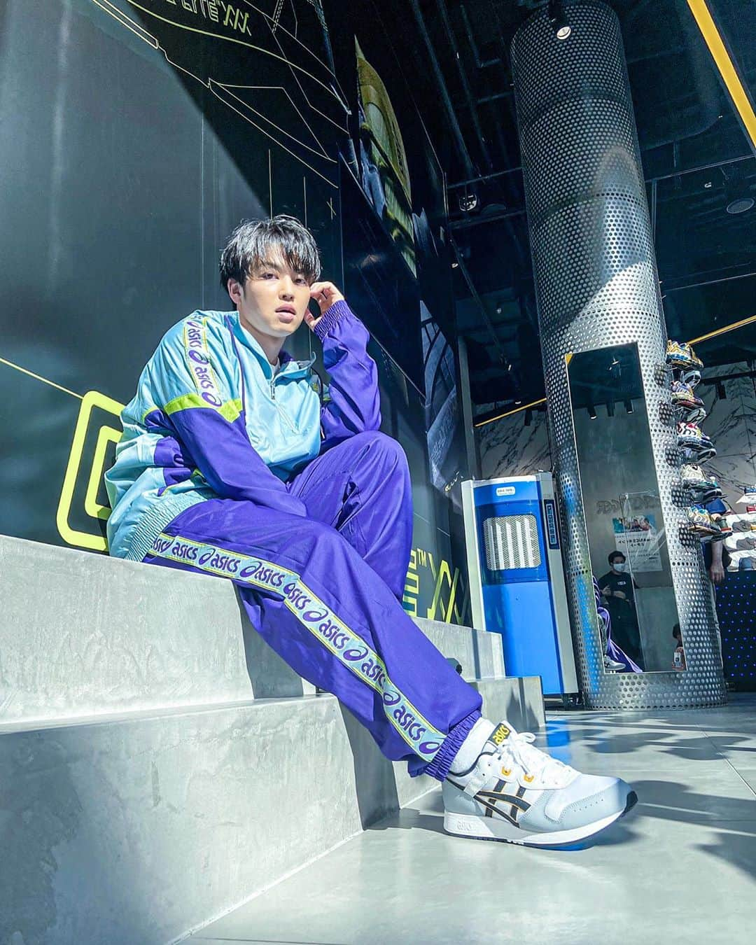 KENZO さんのインスタグラム写真 - (KENZO Instagram)「👕🩳👟 All item @asics  @asics_japan  @asics_sportstyle_jp   #asics #fashion #コーデ ##model  #dance #ダンス」9月7日 18時00分 - dapump.kenzo