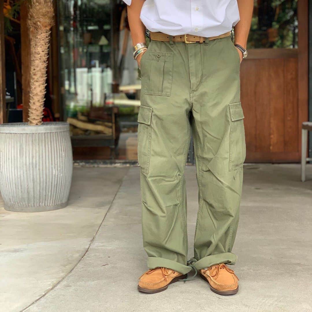 のインスタグラム：「BEAMS PLUS STYLE  #beams #beamsplus #beamsplusharajuku #harajuku #tokyo #nigelcabourn #militarypants #cargopants #armypants #rancourt #mensfashion #mensstyle #menswear #keepfashionalive」