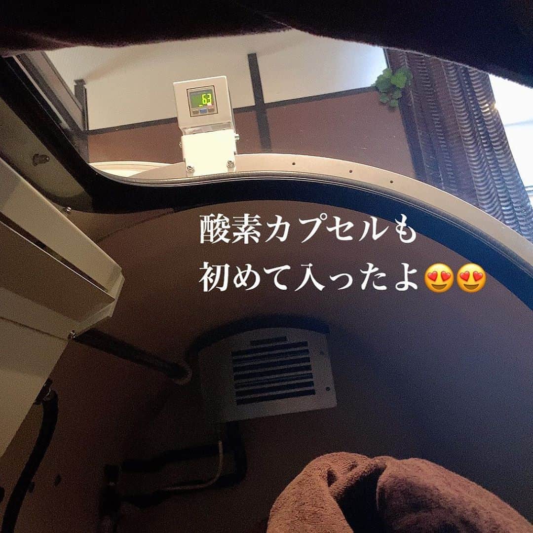 中谷彩伽さんのインスタグラム写真 - (中谷彩伽Instagram)「. 先日、人生初酸素カプセルに行ってきたよ😍 お部屋になってて、周りの目を気にせずにゆっくり出来た😆 何より肩から首にかけての凝りが解消😌 .  ハイスペック高気圧酸素サロン Dr.OXY  東京都港区赤坂6-6-2ロイビル赤坂6階  東京メトロ千代田線赤坂駅5ｂ出口より徒歩3分 東京メトロ銀座線・南北線溜池山王駅11出口より徒歩約8分  #酸素カプセル #酸素ルーム #酸素注入 #整体 #ほぐし #癒し #美容 #ダイエット #赤坂 #東京 #ドクターオキシー #酸素カプセル疲労回復」9月7日 20時09分 - nakaya_ayaka_78