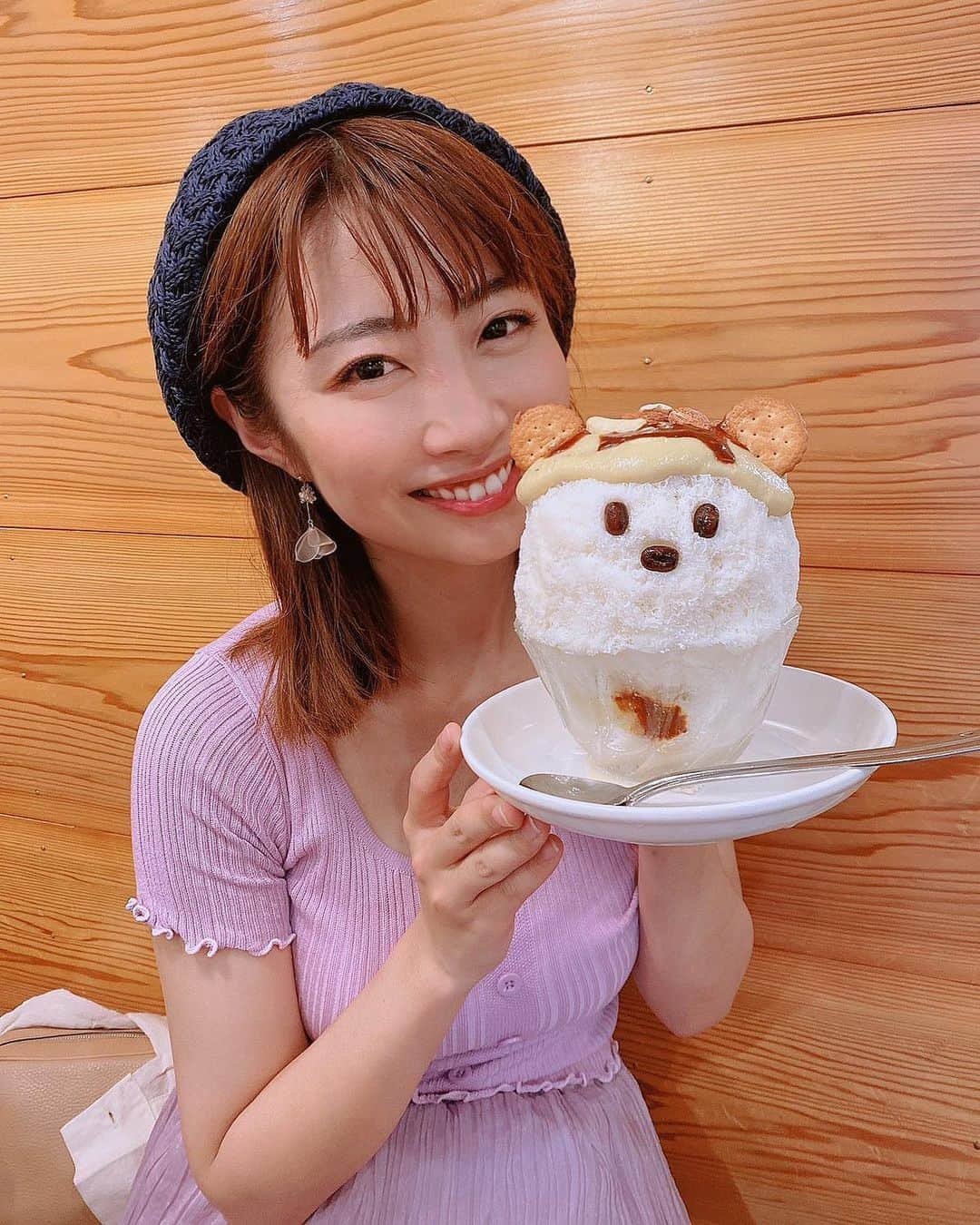 古川真奈美さんのインスタグラム写真 - (古川真奈美Instagram)「.﻿ .﻿ 今年初のカキ氷🍧﻿ ﻿ めちゃんこ可愛いクマ🐻﻿ ﻿このクマさんに会いたくて、 ぱくぱくくまくも堂 @kumokumadou  に行ってきましたー！！  めっちゃ美味しくて1人で余裕でペロリできました😋﻿ ﻿はぁ 可愛かったーー🥰﻿ ﻿ ﻿ ﻿ ﻿ #カキ氷 #くもくま堂 #調布 #東京﻿ #ぱくぱくくもくま堂  #クマさんカキ氷 #かき氷 #めっちゃ美味しく頂きました﻿ #instalike #instamood  #ootd #东京 #扎心了 #ow #맞팔 #instapic  #팔로우미 #instaphoto #instagravure #girl #follow #followme  #gravure #グラビア#japanesegirl #selfies  #インスタグラビア」9月7日 20時21分 - mana_0619