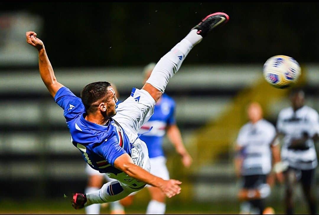 フェデリコ・ボナッツォーリのインスタグラム：「Un buon test anche ieri! Continuiamo a lavorare! 🦍💪🏻💙」