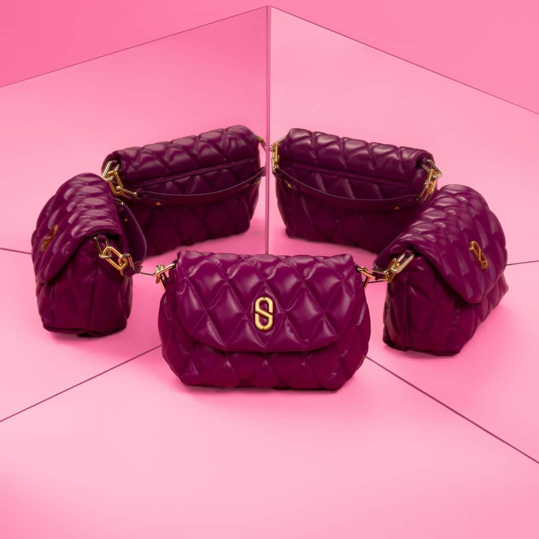 Schutzのインスタグラム：「YOUR CANDY BAG IS OUT - SCHUTZ CANDY ❤️ #newin #schutzcandy」