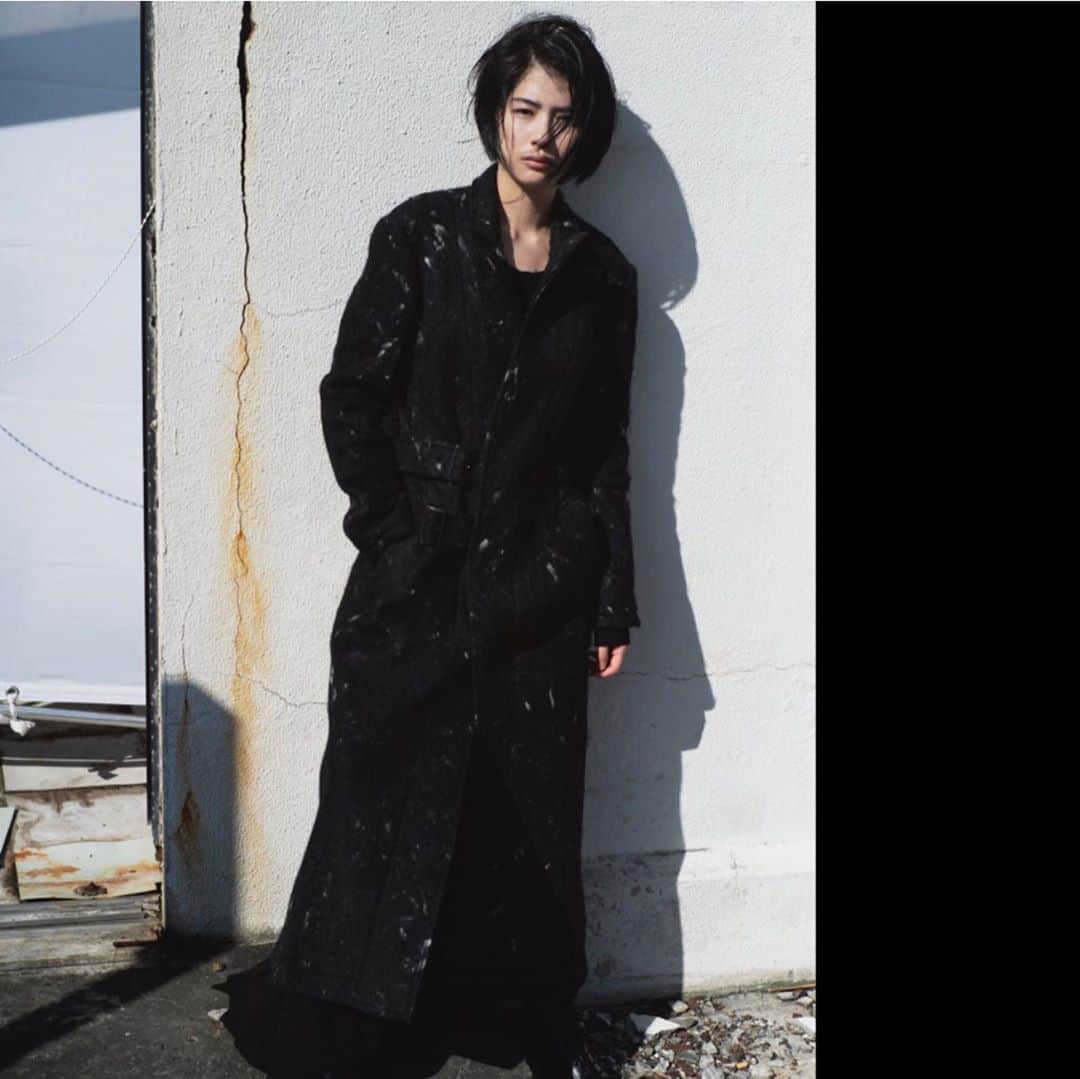 佐久間由衣さんのインスタグラム写真 - (佐久間由衣Instagram)「🌊 Yohji Yamamoto +Noir  2020-21 AW  photographer @kaze_give_me  make up @yuka_hirac  hair #taku @___cutters___  stylist #野口強 .」9月7日 21時12分 - yui_sakuma_official