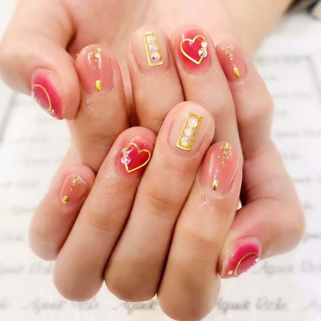 菅原千瑛のインスタグラム：「#チークネイルがすき」