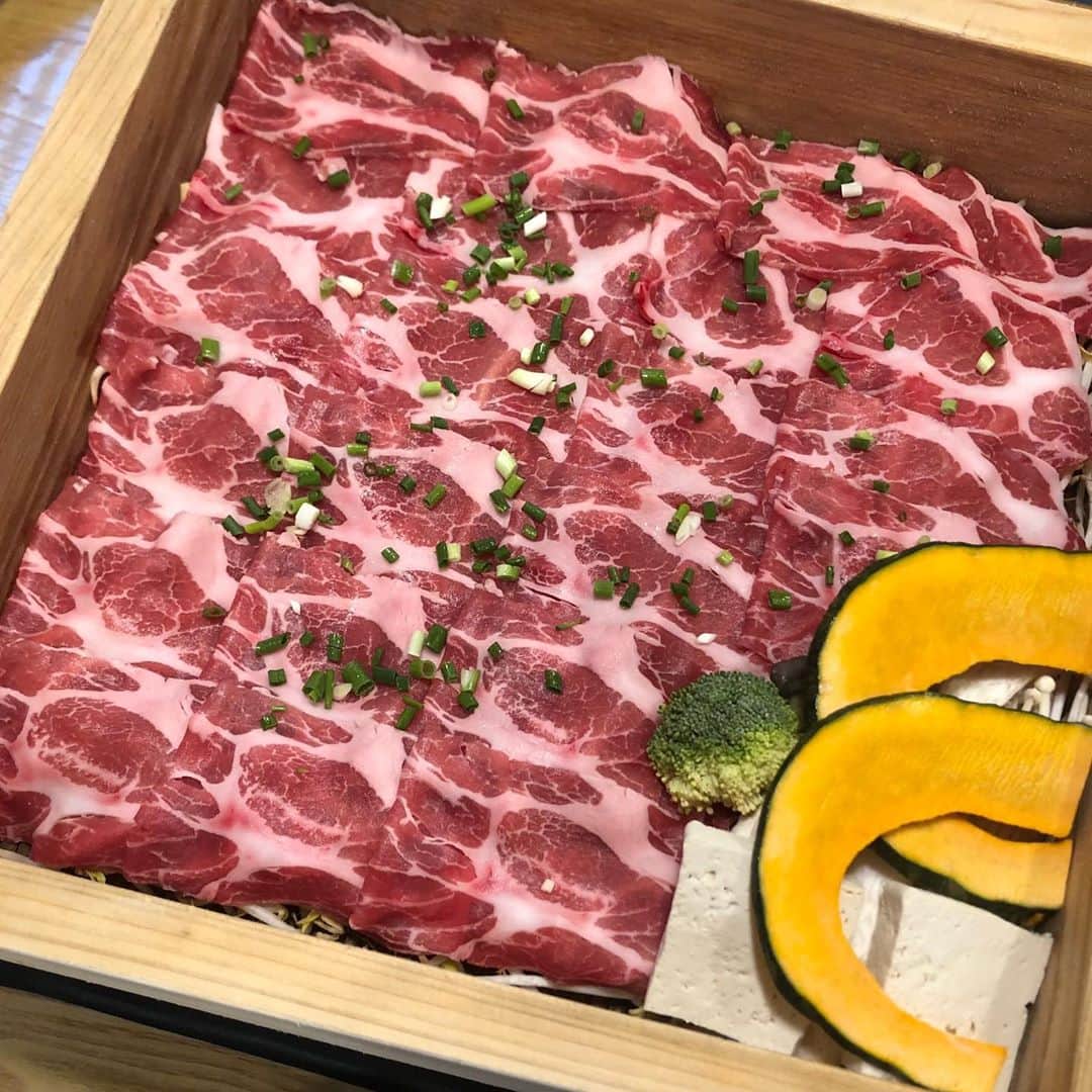ユジョン さんのインスタグラム写真 - (ユジョン Instagram)「10장밖에 담지 못하지만 사진에 없어도 챙겨준 모든분들 살랑해요♥️ 2020 생일끝.」9月7日 21時51分 - yuding92
