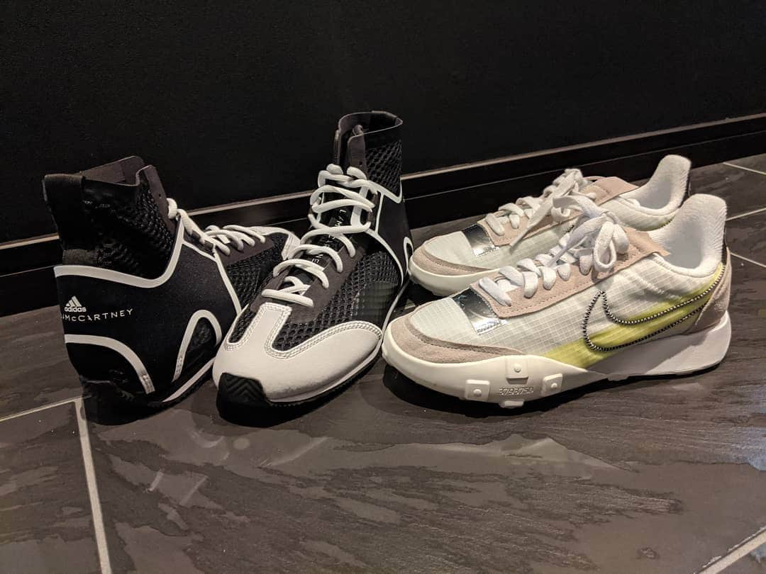 河野ひかるのインスタグラム：「#adidas #NIKE #emmi」
