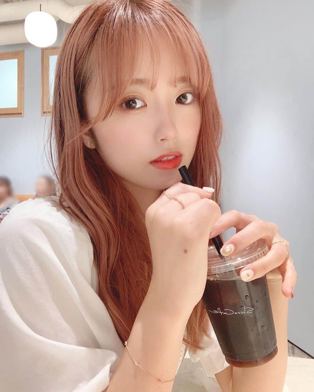 のインスタグラム：「shiroのカフェが自由が丘にあってThe大人な空間で幸せでした☁️💗」