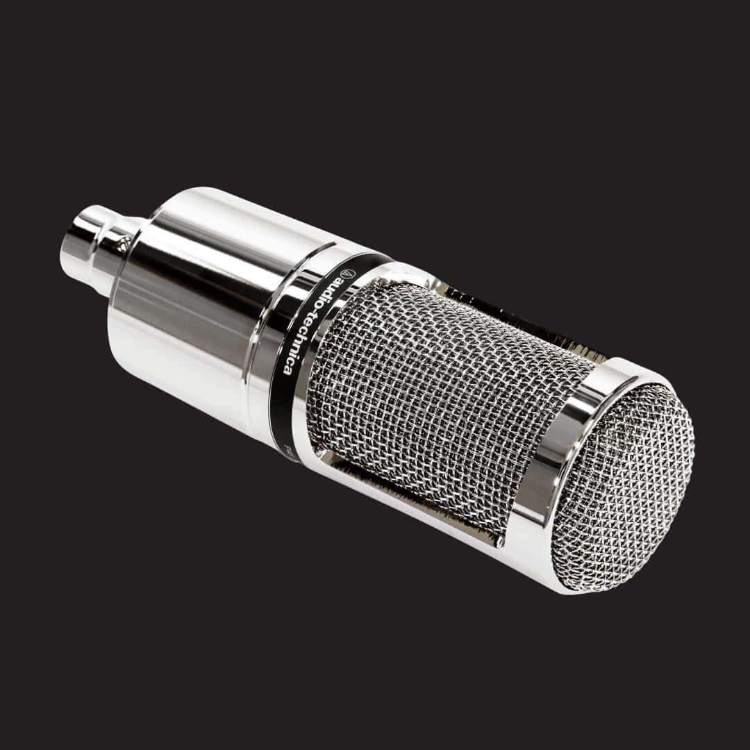 Audio-Technica USAさんのインスタグラム写真 - (Audio-Technica USAInstagram)「Our AT2020V microphone comes in a limited-edition reflective silver finish, offers a wide dynamic range and handles high SPLs with ease. Learn more in the link in our bio!⁠ .⁠ .⁠ .⁠ #AudioTechnica #AT2020V #Microphone #AudioGear #Audio #MusicGear #StudioGear #HomeStudioGear」9月7日 22時55分 - audiotechnicausa