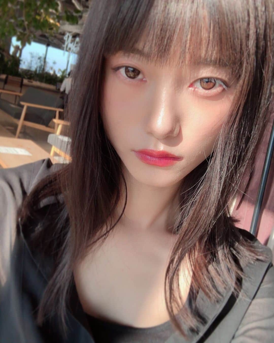 阿知波妃皇のインスタグラム：「夏は終わりますか」