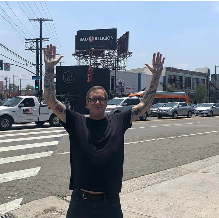 Bad Religionさんのインスタグラム写真 - (Bad ReligionInstagram)「Live music laborers and technicians have been unable to practice their craft since March, with no end in sight. On this Labor Day, give em' a little extra love. This is our Davey; we couldn’t and wouldn’t do it without him! 👟♥️ #thankyou #laborday #team #spirtualadvisor」9月7日 23時20分 - badreligionband