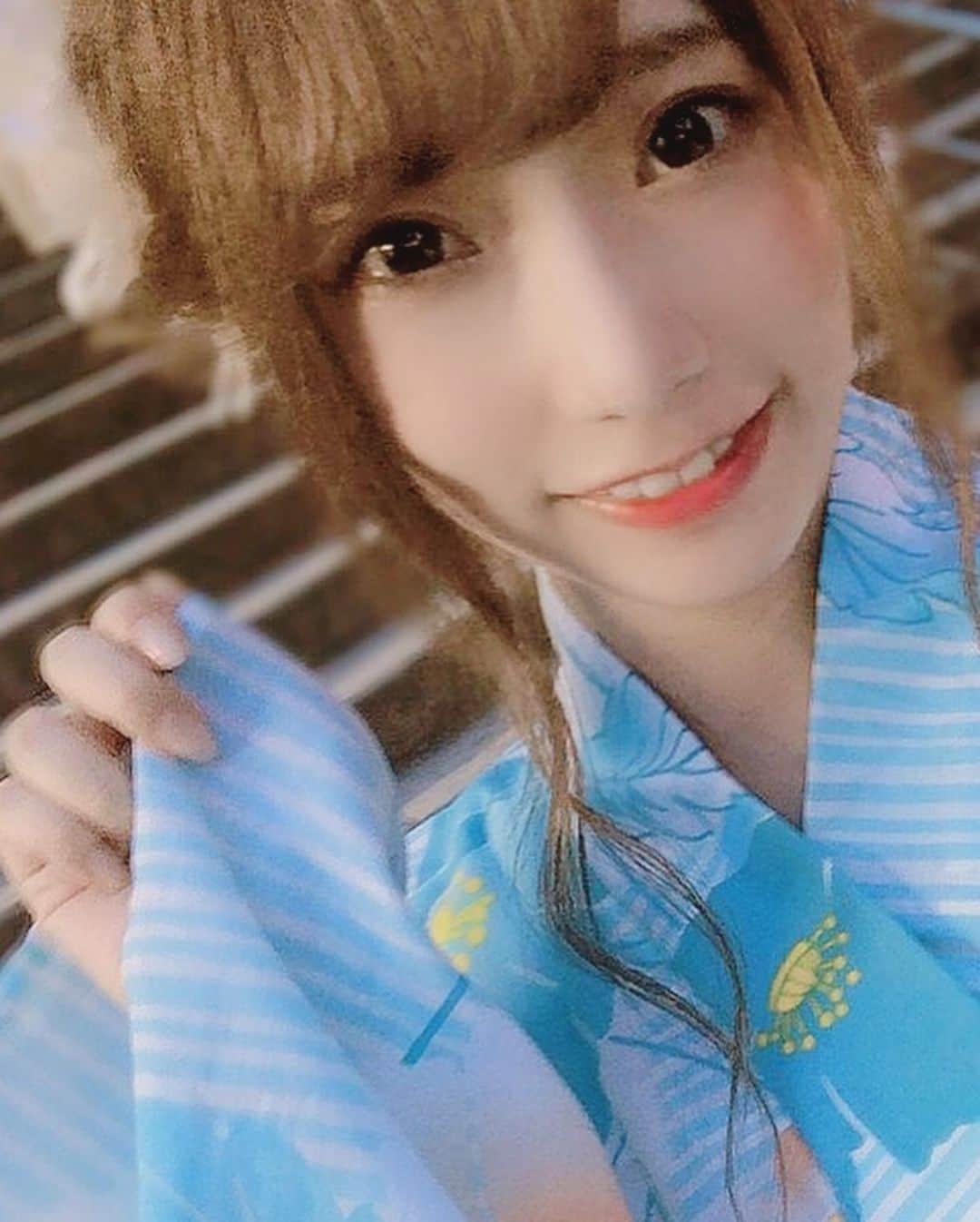 堀内華央理さんのインスタグラム写真 - (堀内華央理Instagram)「浴衣ヘアアレンジ👘💕🌸  ヘアアレンジはCelsusで @celsus_secret_garden  お願いしましたー🥺💕  以前袴衣装の時に使った髪飾りを 使ったよー💕  袴の時もヘアアレンジ Celsusでしていただきました☺️  #kaorihoriuchi #堀内華央理 #bakusutesotokandaicchome #バクステ外神田一丁目 #idol #japaneseidol #tokyo #japan #streamer #twitchstreamer #game #아이돌 #게임 #트위치 #實況主 #偶像 #yukatahair #yukatahairstyle #浴衣ヘアアレンジ #浴衣ヘア #袴ヘア #ヘアアクセサリー #hairarrange #hairaccessories #headpieces」9月7日 23時21分 - horiuchikaori